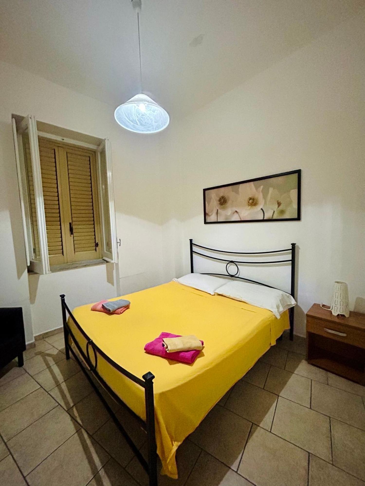 Holiday House Maurizio Формия Экстерьер фото