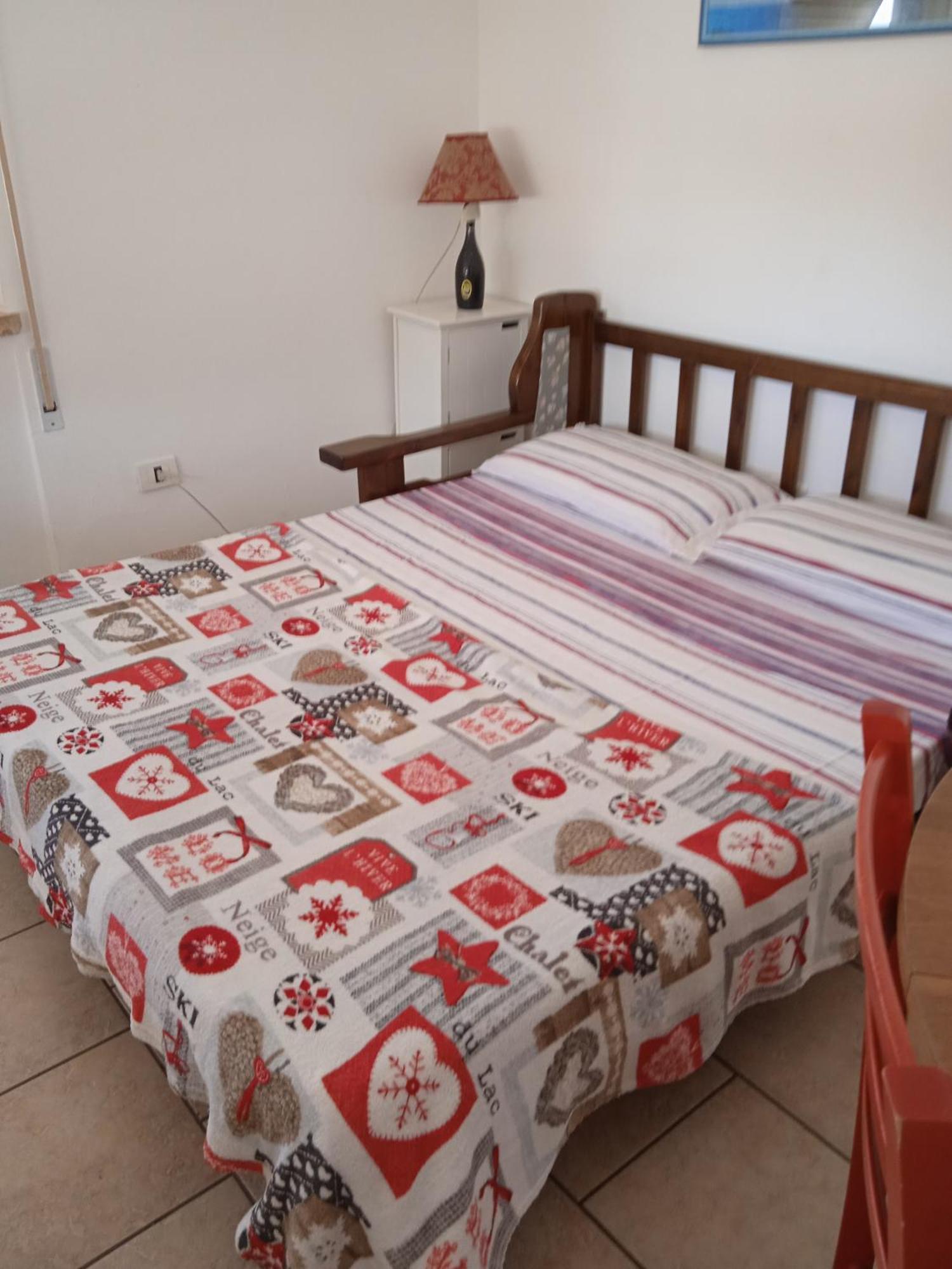 Holiday House Maurizio Формия Экстерьер фото